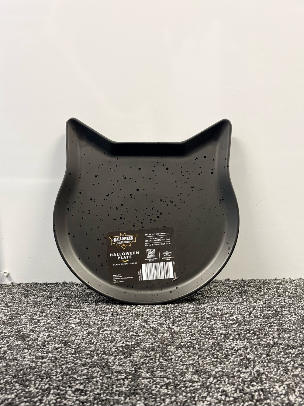 Matte Black Cat Shaped Halloween Serving Plate | Spooky Fall Decor